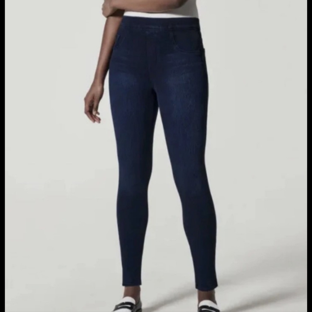 SPANX Jean-ish Twilight Rinse Ankle Jeans - Small